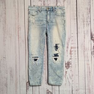 American Eagle Women's sz 8 Super Super Stretch Distressed Cropped Jegging